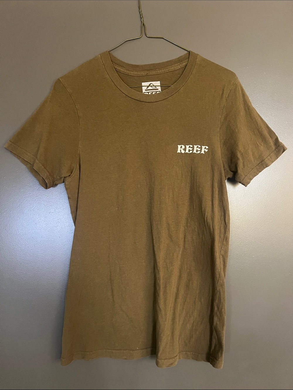 Reef Logo Short Sleeve Tee